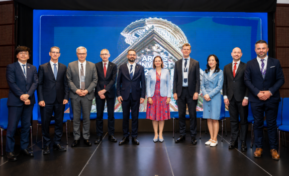 Ecou uriaș după ARGEȘ INVEST! Ambasadori, miniștri și peste 500 de participanți au pus Piteștiul în centrul investițiilor