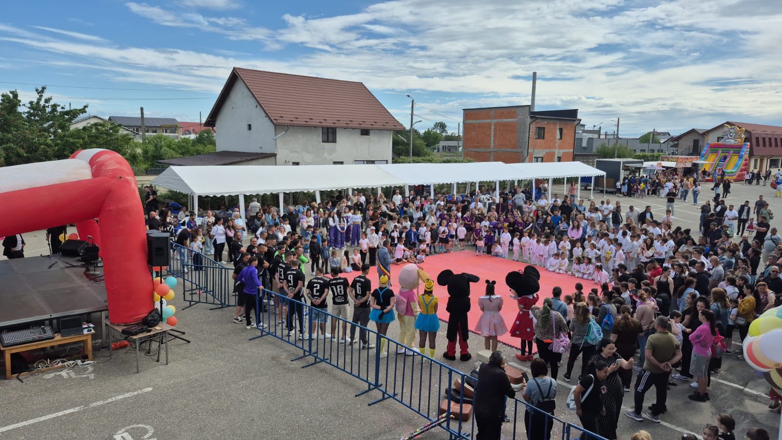 Ziua Copilului sărbătorită la Bradu