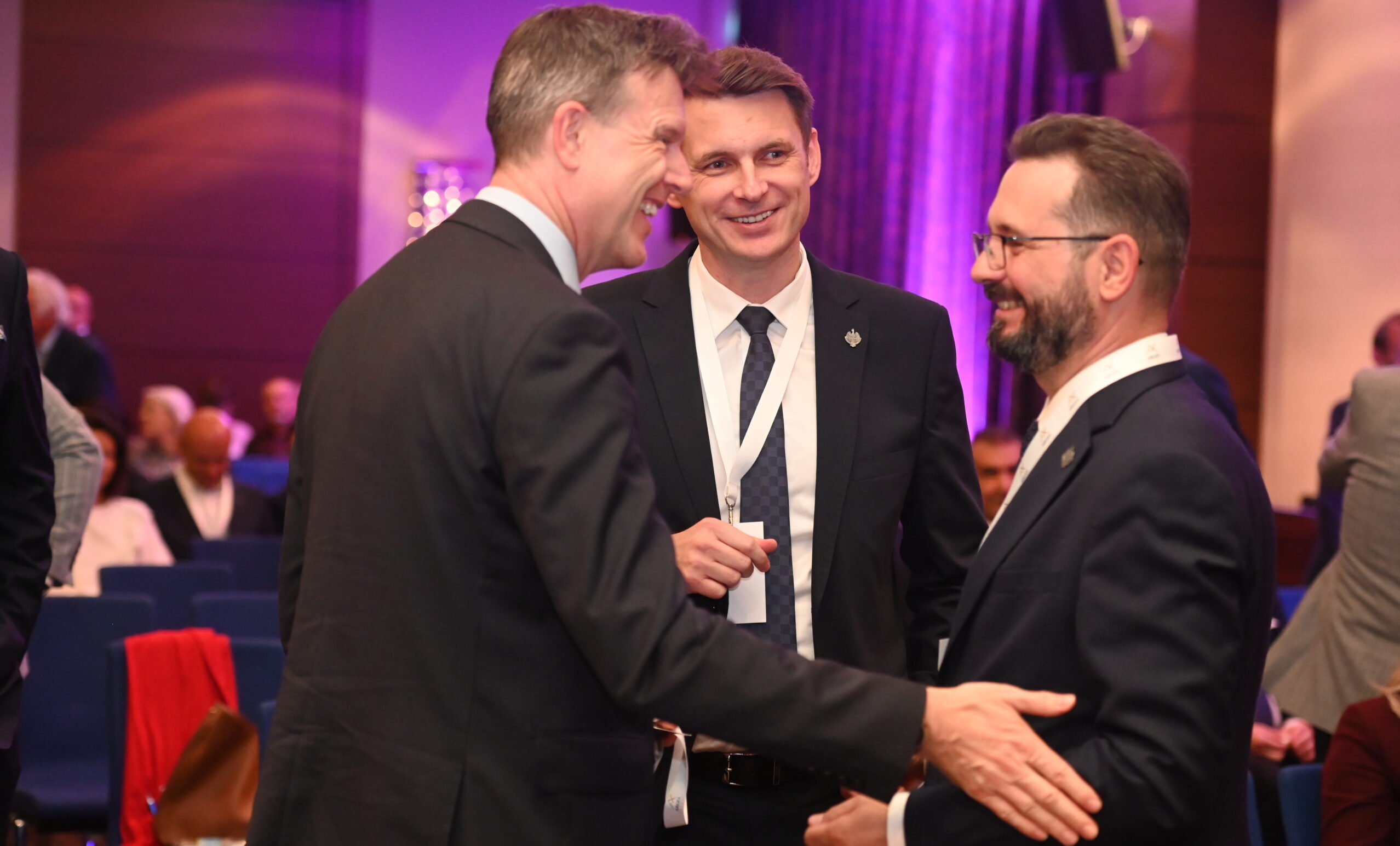 Președintele Senatului Mircea Abrudean, la Argeș Invest: „E potențial uriaș în Argeș, nu doar în industria auto”