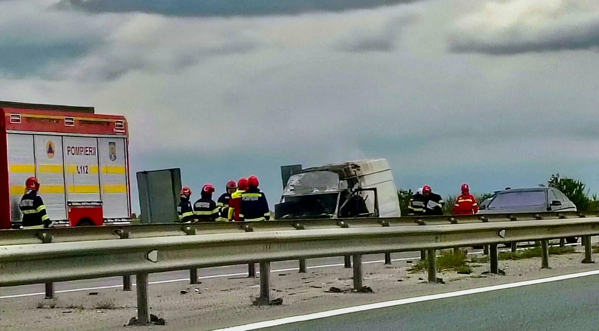 Incendiu dubă A1 