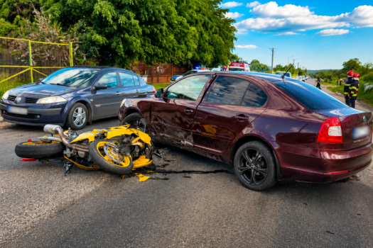 Accident grav în Argeș, la Câmpulung, cu un motociclist