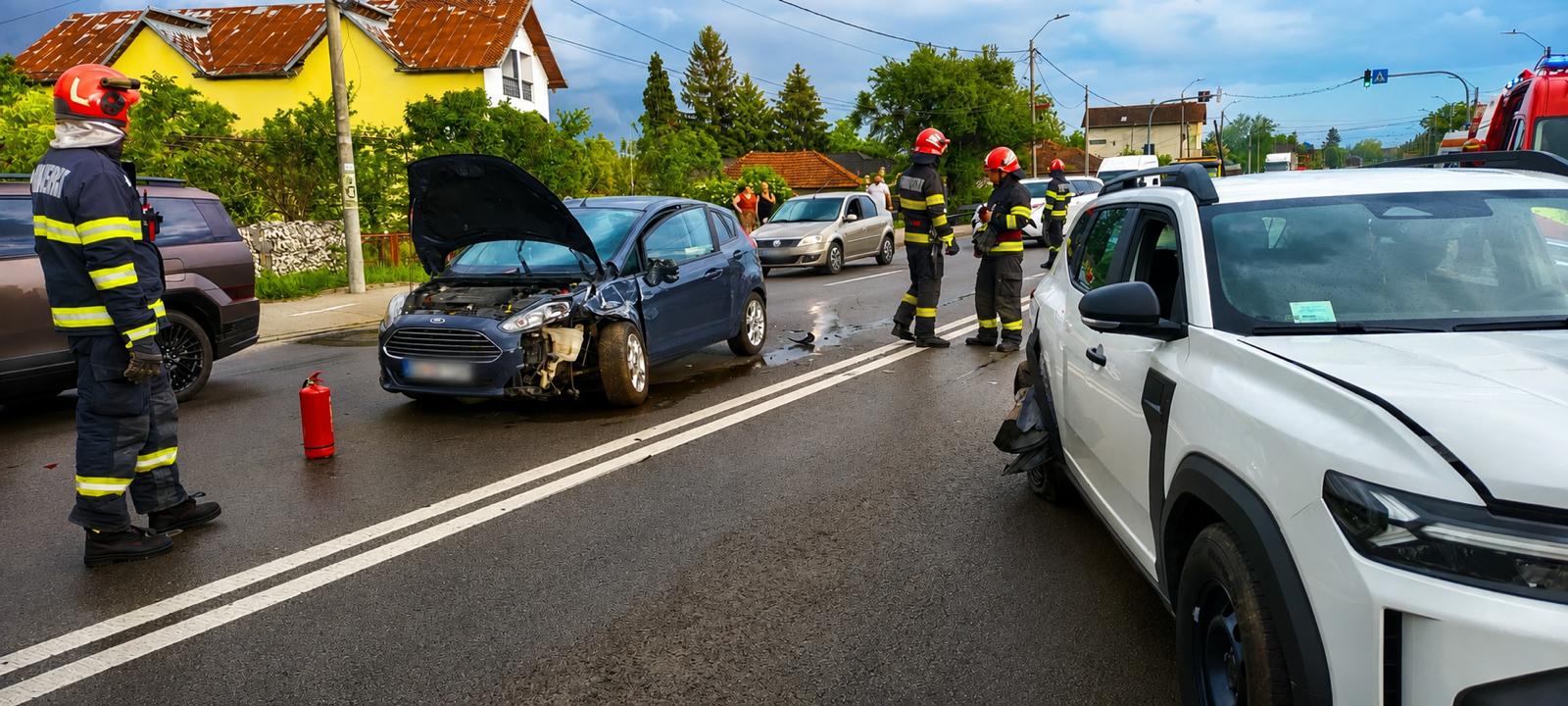 Accident grav la intrarea în Pitești: Trafic paralizat