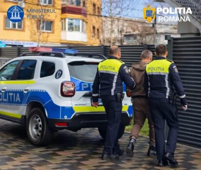 Caz incredibil în Pitești: Femeie jefuită, doi suspecți arestați