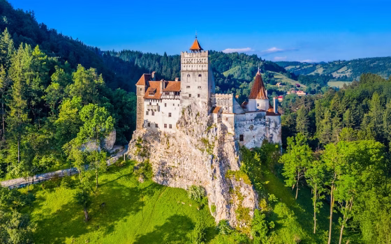 S-a vândut Castelul Bran!