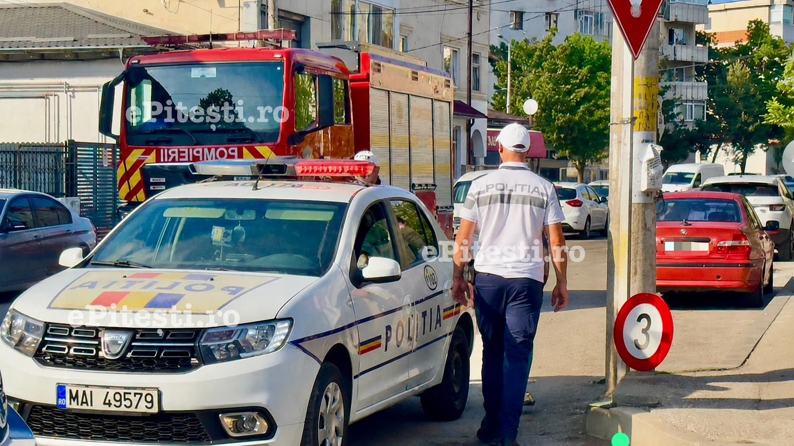 Tragedie de neimaginat! O fetiță de 2 ani a căzut în gol de la etajul blocului