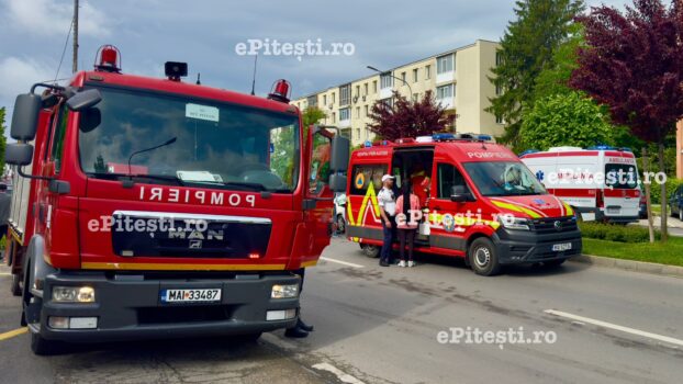 Sfârșit cumplit pentru o fată de 15 ani! A căzut de pe terasa unui bloc