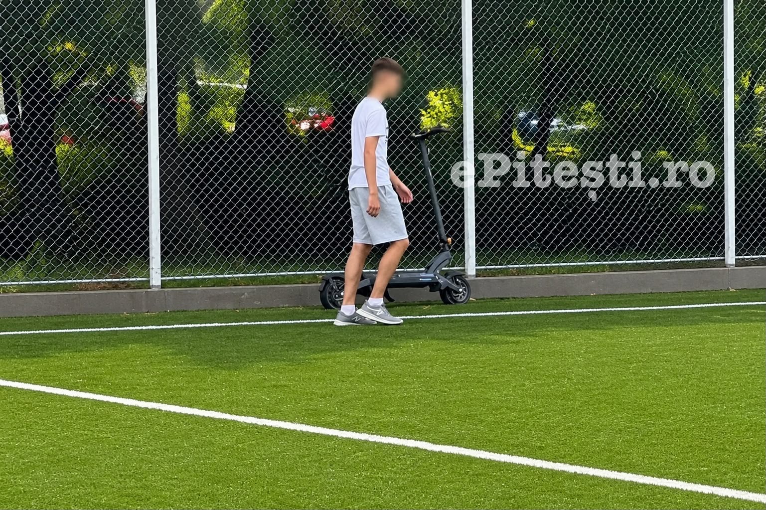 Incredibil! După nici 30 de min. de la inaugurare au curs amenzile la „San Siro”: Puști, sancționat cu 1.500 de lei - Video
