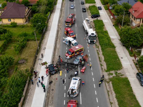 Accident îngrozitor: A fost prăpăd pe șosea