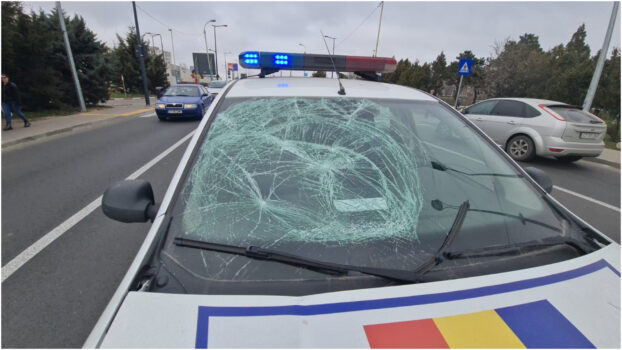 Copil de 7 ani, lovit de o mașină de Poliție