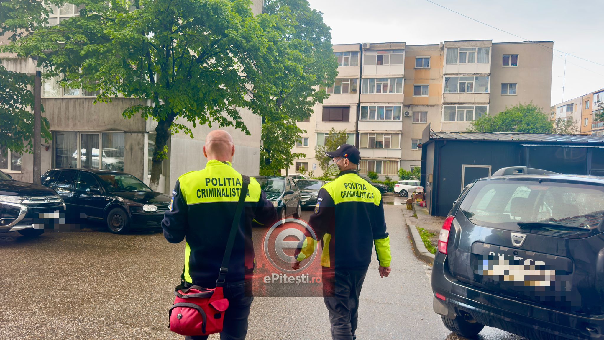 Dramă într-o familie: Un copil de 2 ani, găsit mort. Alți doi sunt în stare gravă