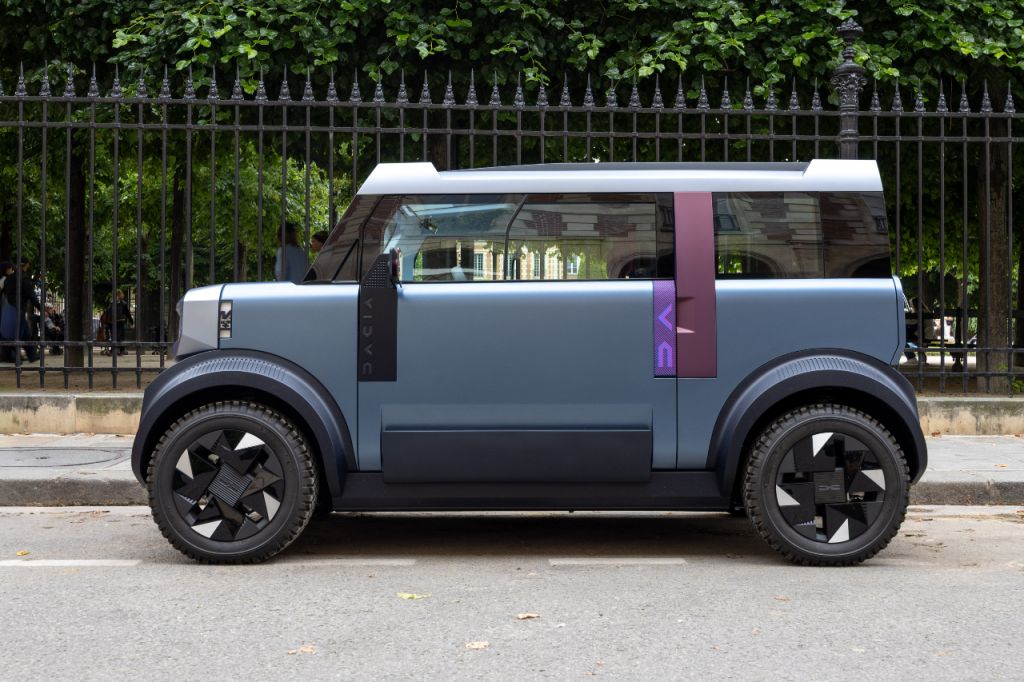 Dacia Hipster, în teste pe stradă! Avem primele imagini cu noul model!
