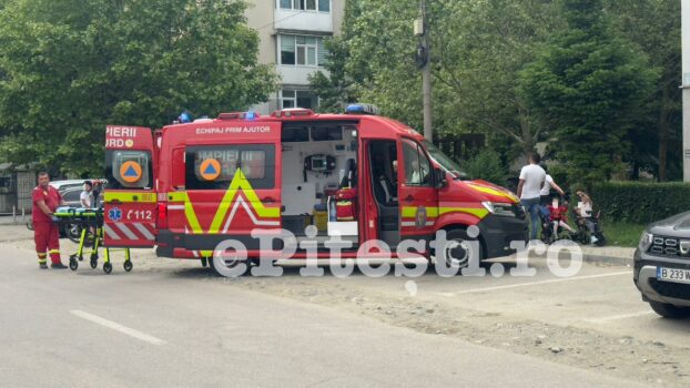 Pitești: Bărbat de 35 de ani, căzut în stradă, în Piața Ceair