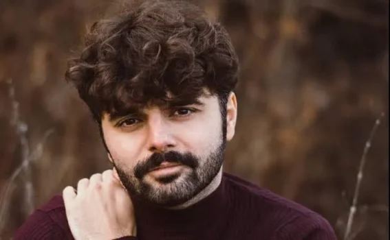 Miguel Gane, argeșeanul-fenomen care a cucerit milioane de cititori, într-un spectacol la Pitești