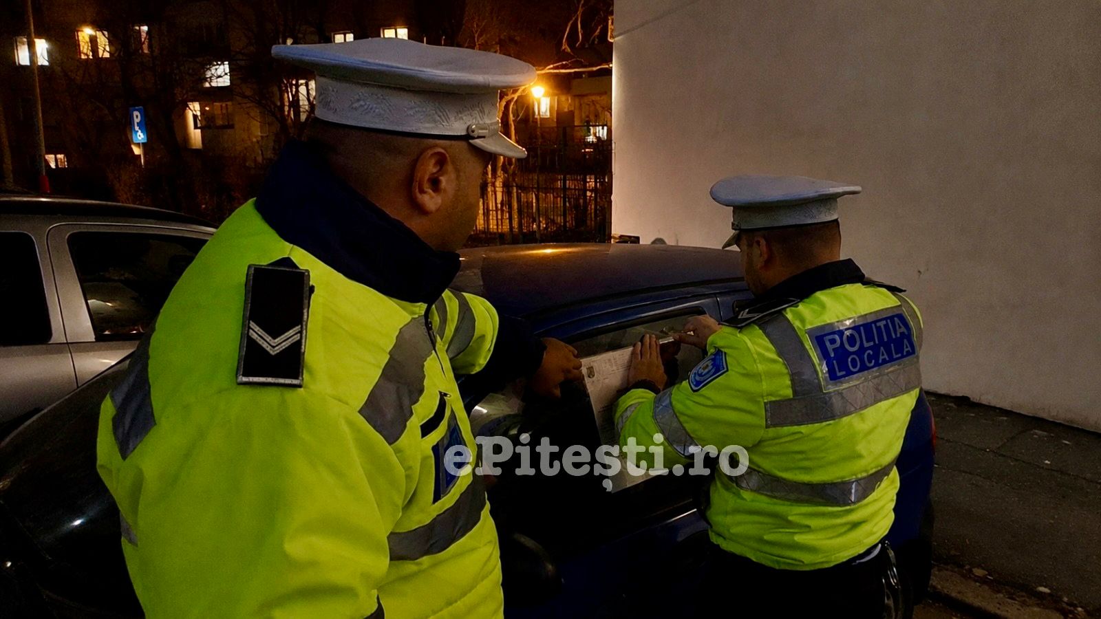 Nesimțire uriașă a unor șoferi în Pitești! Polițiștii locali „au lovit” în miez de noapte