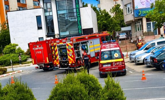 Alertă maximă în Pitești: Țeavă de gaze avariată, zeci de persoane evacuate
