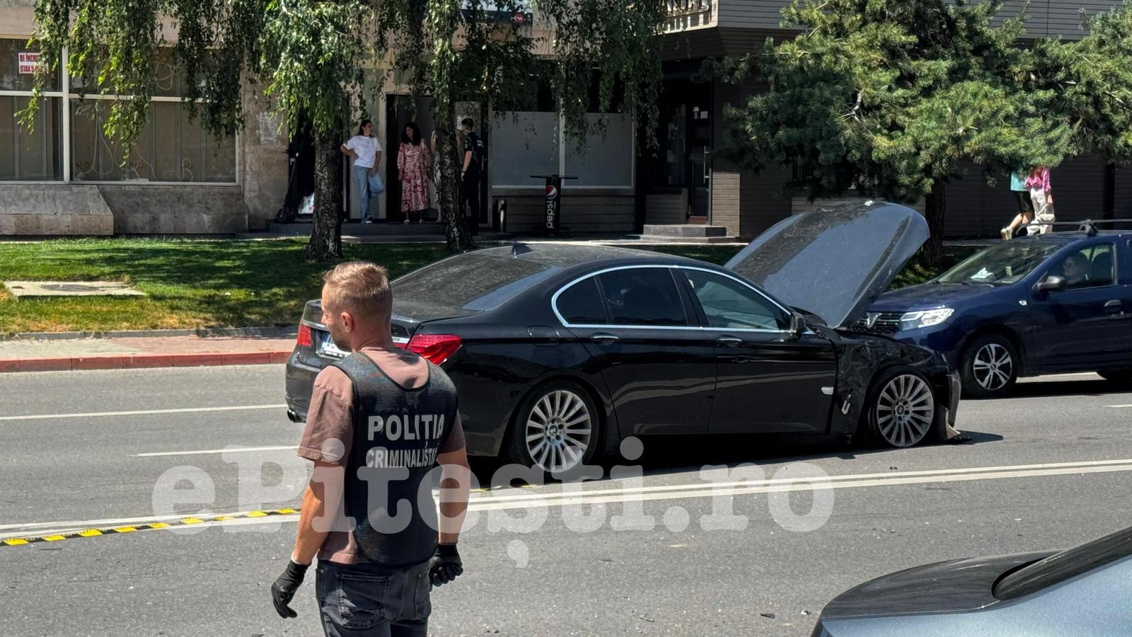 Pitești. Accident cu victimă în Centru! Mai multe mașini implicate