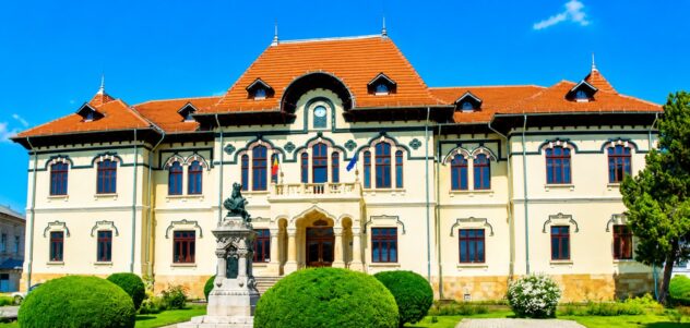 Casa de Cultură „Tudor Mușatescu” din Câmpulung angajează. Post disponibil pe perioadă nedeterminată