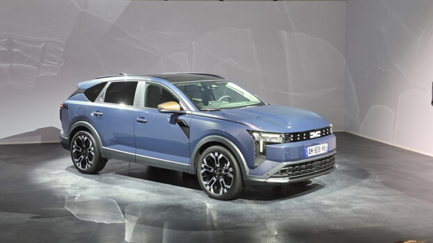 Premieră pentru Dacia: Noul Striker are un preț neașteptat. Bigster, în centrul atenției