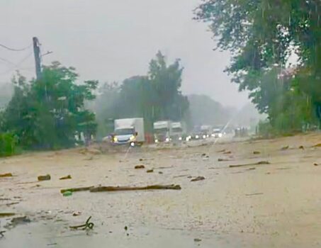 Trafic blocat pe DN1, la Nistorești