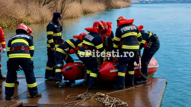 Doi copii au murit în Neamț după ce au intrat în râul Moldova să-și salveze sora