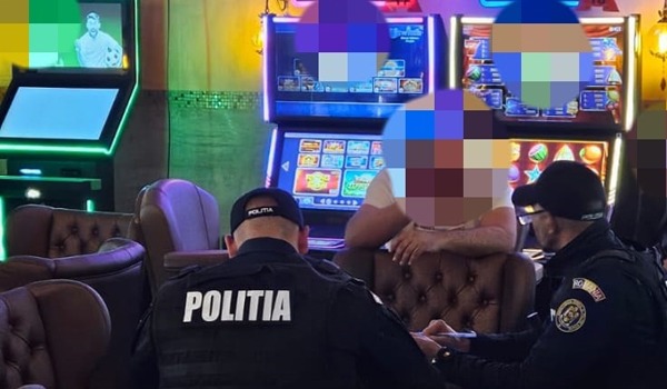 Bărbat reținut la o sală de jocuri din Curtea de Argeș: A bătut angajații și a amenințat polițiștii