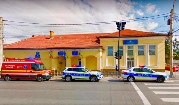 Exclusiv. Deosebit de grav: Un polițist a căzut secerat într-o secție de Poliție din Argeș
