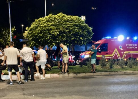 Accident rutier pe Calea Craiovei din Pitești. Mașină și motocicletă implicate