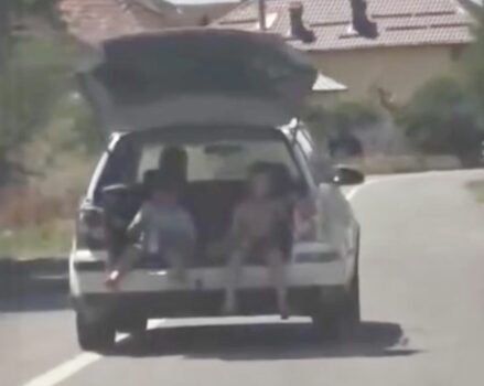 Șofer din Gorj, amendat după ce a transportat doi copii în portbagaj