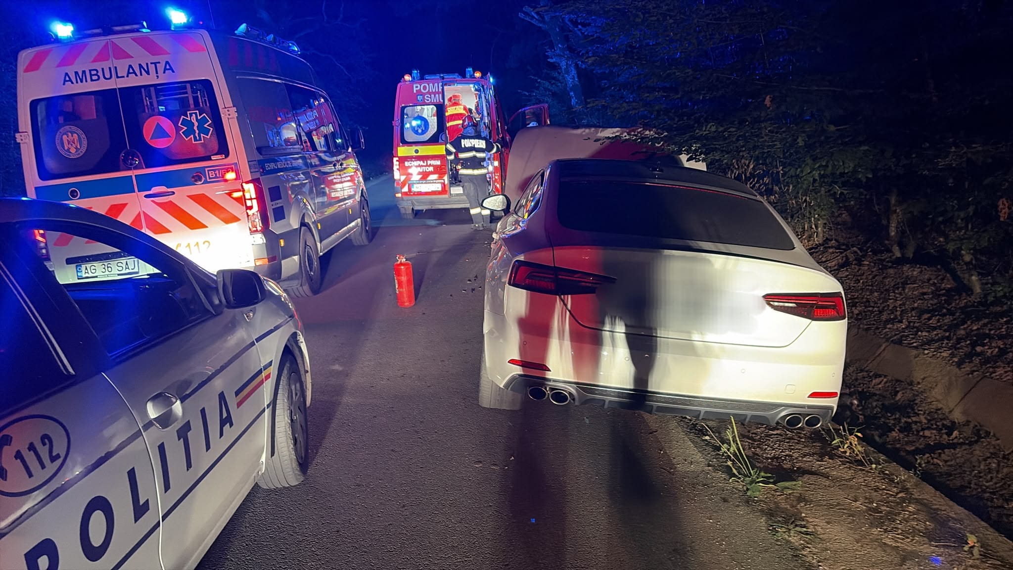 Accident în Mosoaia, Argeș. O persoană a fost transportată la spital