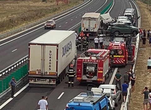 Poliția Argeș, oficial: Cum s-a produs accidentul de pe DEx12 Pitești-Craiova