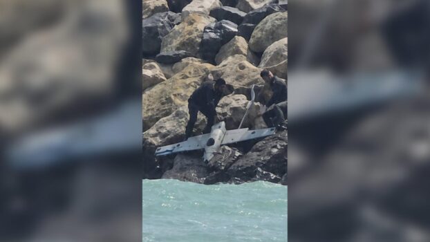 Costinești: Dronă găsită în mare, la câțiva metri de plajă