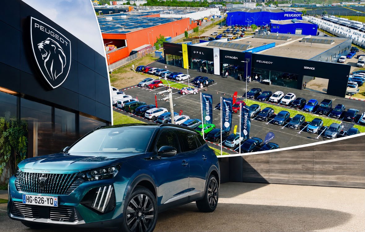 Peugeot 2008 la Eurial Pitești: SUV modern, design spectaculos și culoare albastru intens