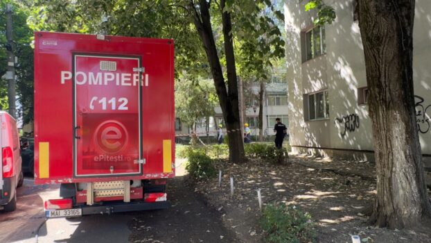 Conductă de gaz spartă, acum, în Pitești!
