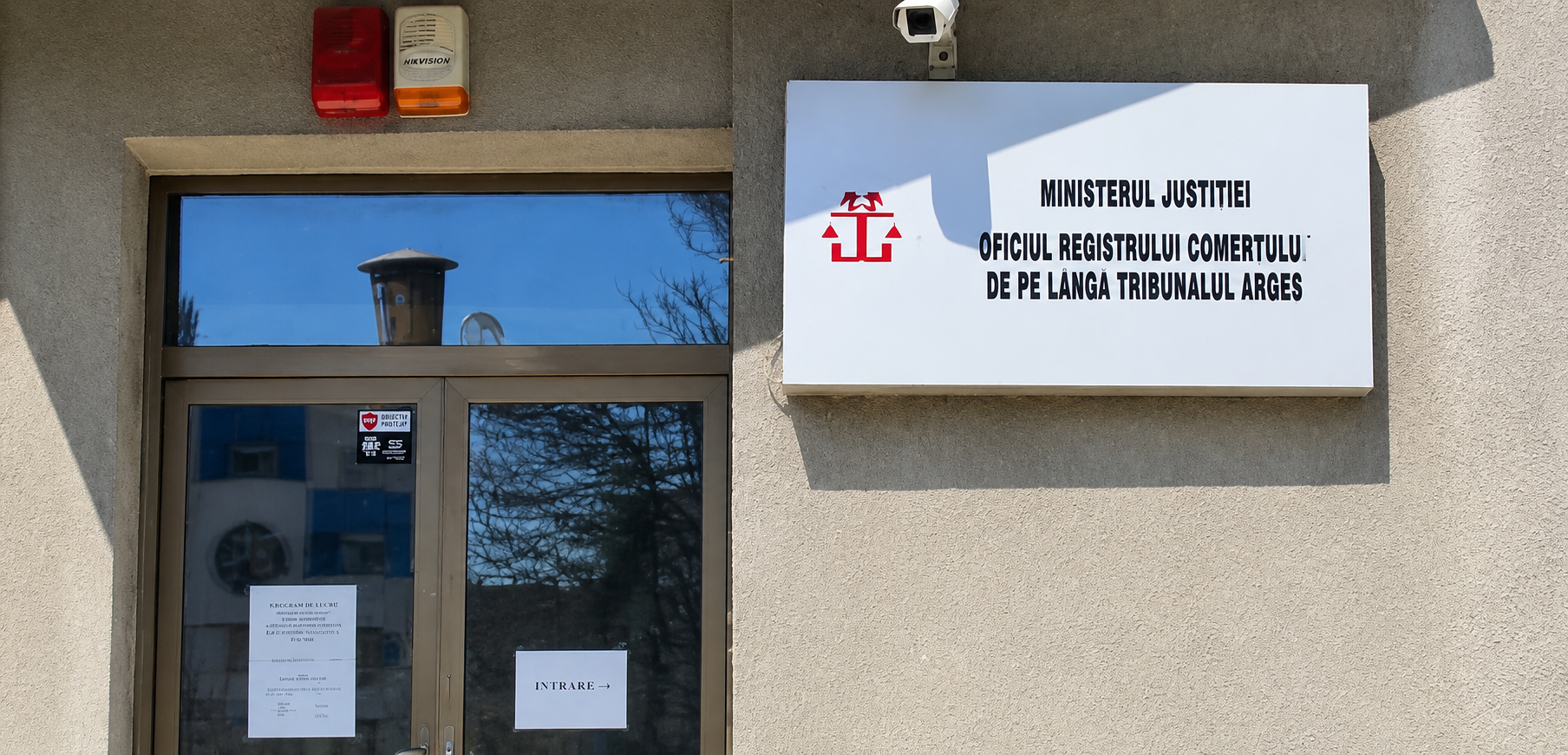 Peste 1.600 de radieri de firme în primele șapte luni din 2026