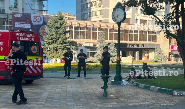 Agitație în centrul Piteștiului! Echipaj SMURD, lângă Mall Trivale