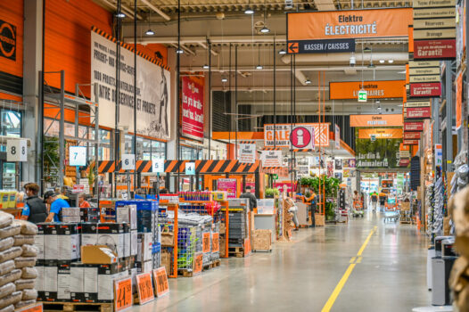Un gigant investește 70 de milioane de euro în România. Unde apar noile magazine
