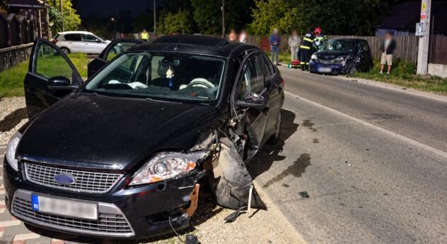 Argeș: Accident cu patru victime în Poiana Lacului. Două mașini implicate