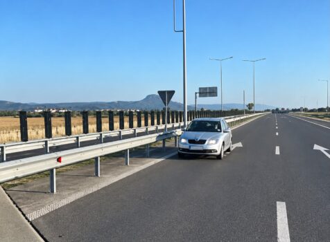 La 76 de ani, o femeie a fost surprinsă circulând pe contrasens pe Autostradă!