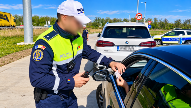 De astăzi, șoferii plătesc mai mult pentru documentele auto. Cât costă permisul, talonul și autorizația provizorie