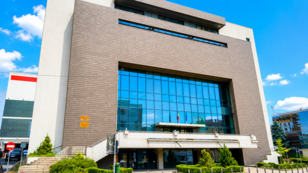 Posturi vacante la Tribunalul Argeș și judecătoriile din județ