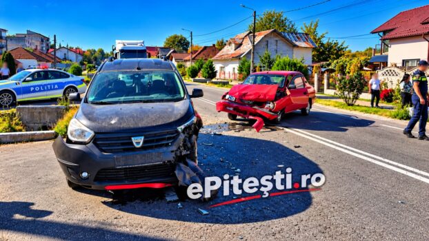 Accident grav în Argeș! Mașini distruse