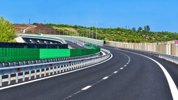 Se construiește, în sfârșit, drumul expres așteptat de 14 ani!