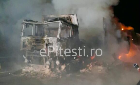 Poliția Argeș, oficial, despre TIR-ul în flăcări care a blocat DN 7! Cum se circulă acum
