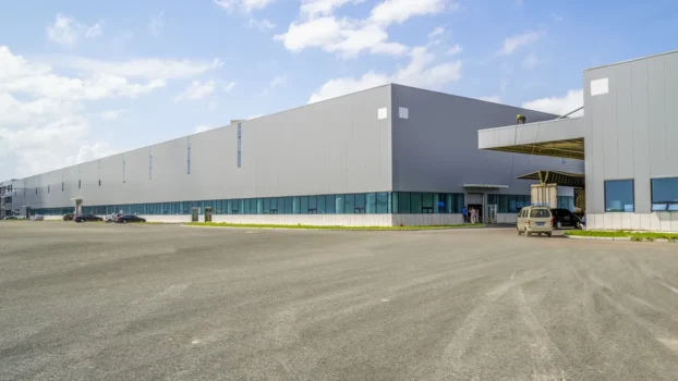 25 de milioane de euro pentru o nouă fabrică în România. Vin sute de locuri de muncă