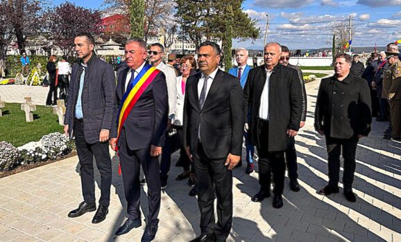 Primarul Piteștiului, de Ziua Armatei: „Contribuție a orașului nostru de care avem toate motivele să fim mândri”